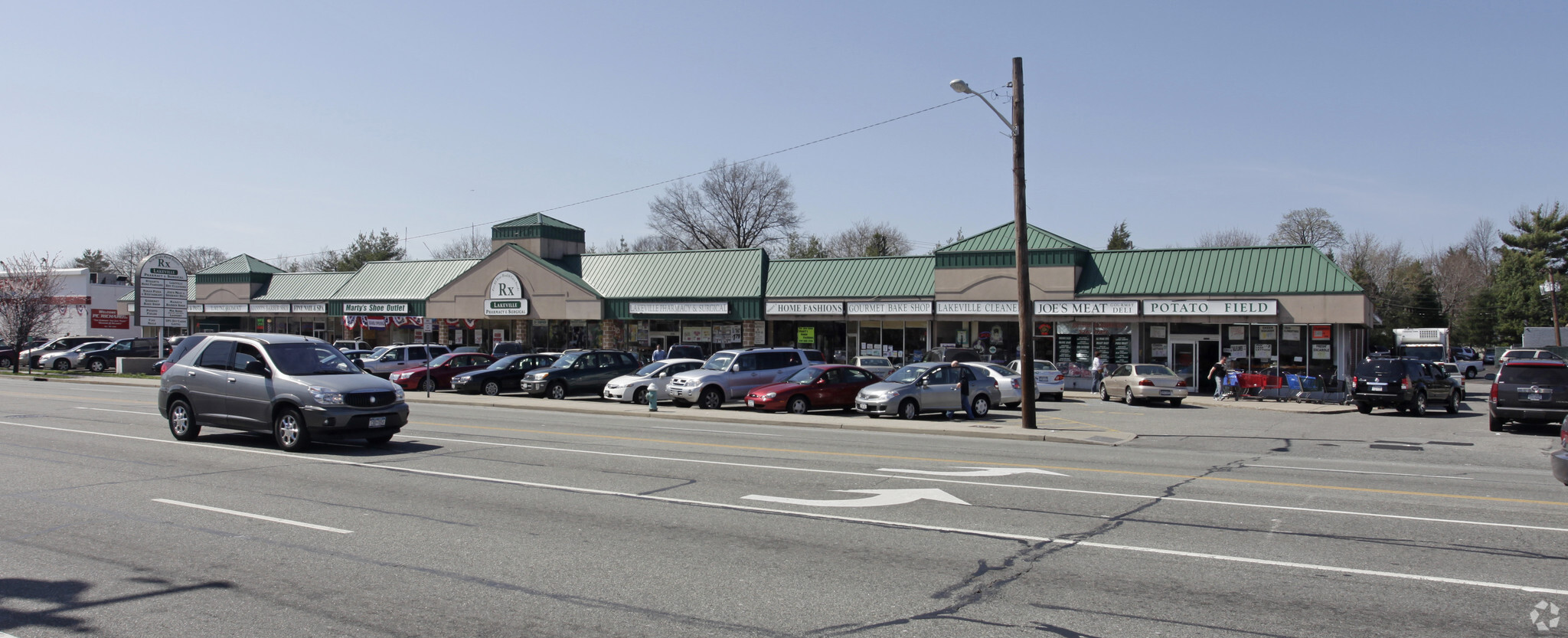 721-787 Hillside Ave, New Hyde Park, NY for sale Primary Photo- Image 1 of 1