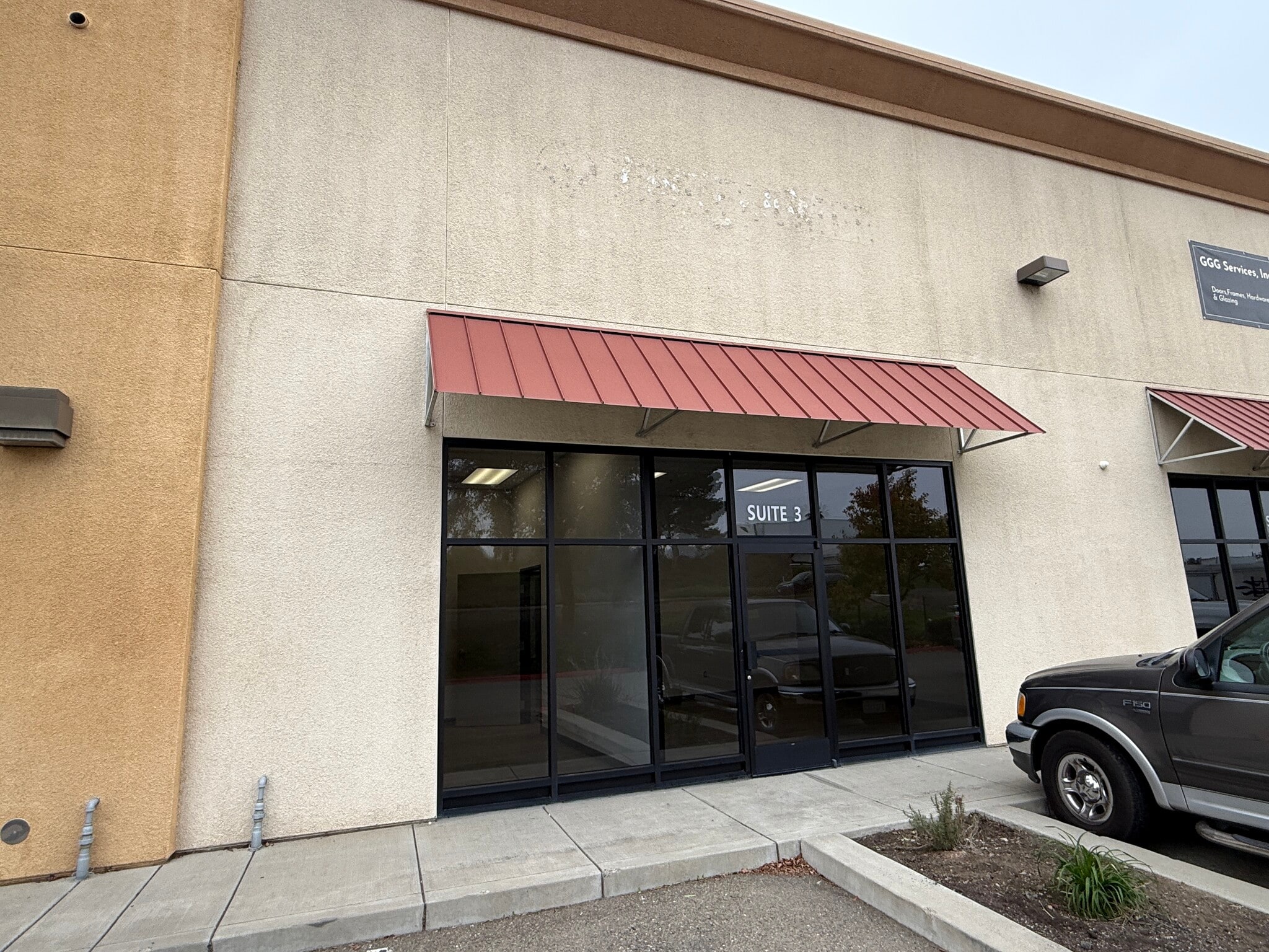 470 W Larch Rd, Tracy, CA for sale Building Photo- Image 1 of 11