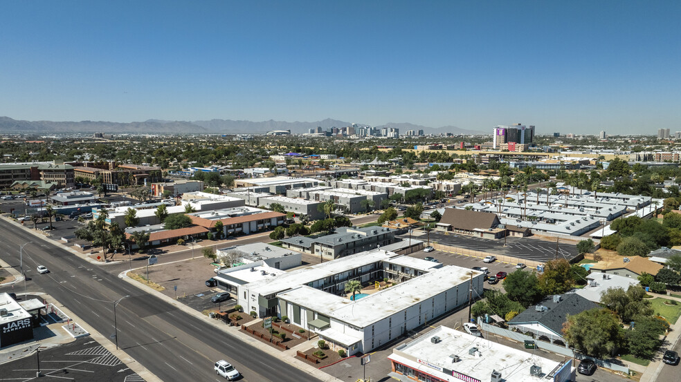 3024 N 24th St, Phoenix, AZ for sale - Building Photo - Image 2 of 19