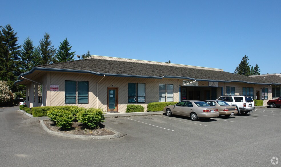 16218 Pacific Ave S, Spanaway, WA for sale - Primary Photo - Image 1 of 2