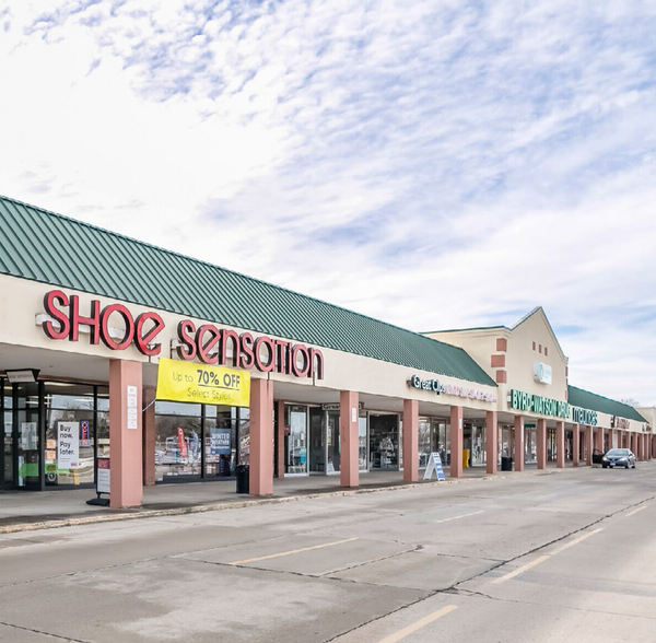 1000 W Broadway, Centralia, IL for lease - Building Photo - Image 3 of 20