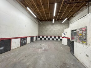 245 W Base Line St, San Bernardino, CA for lease Interior Photo- Image 2 of 7