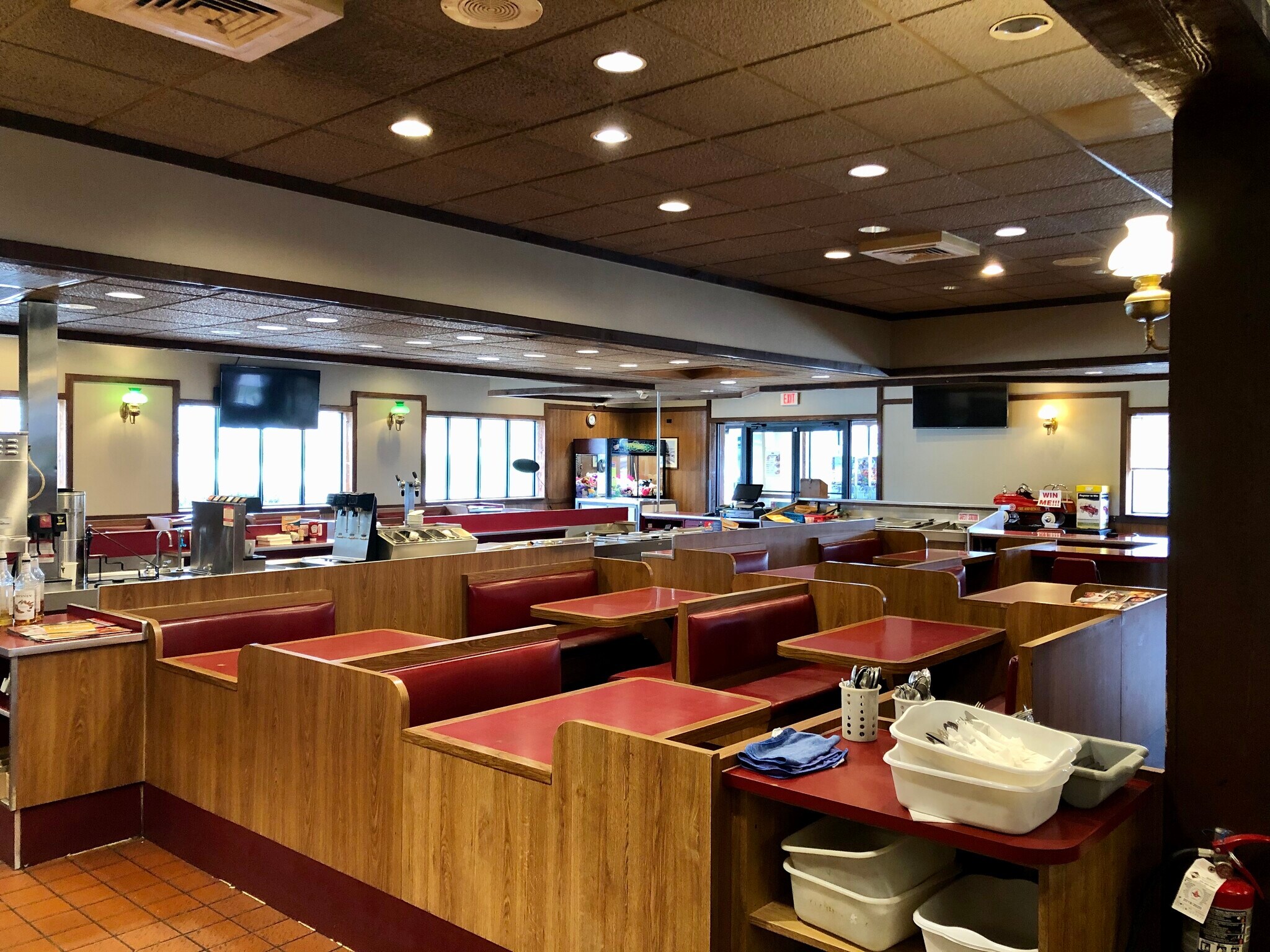 2400 Leechburg Rd, New Kensington, PA 15068 Former Kings Family