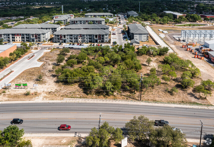 Grissom Rd East of Timberhill, San Antonio, TX for sale - Primary Photo - Image 1 of 2