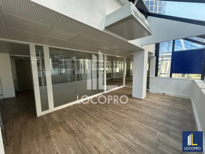 Office in Nice for lease Building Photo- Image 1 of 7