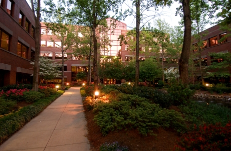 2005 Corporate Ave, Memphis, TN for lease Building Photo- Image 1 of 9