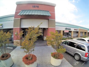 1375 Blossom Hill Rd, San Jose, CA for lease Building Photo- Image 2 of 12