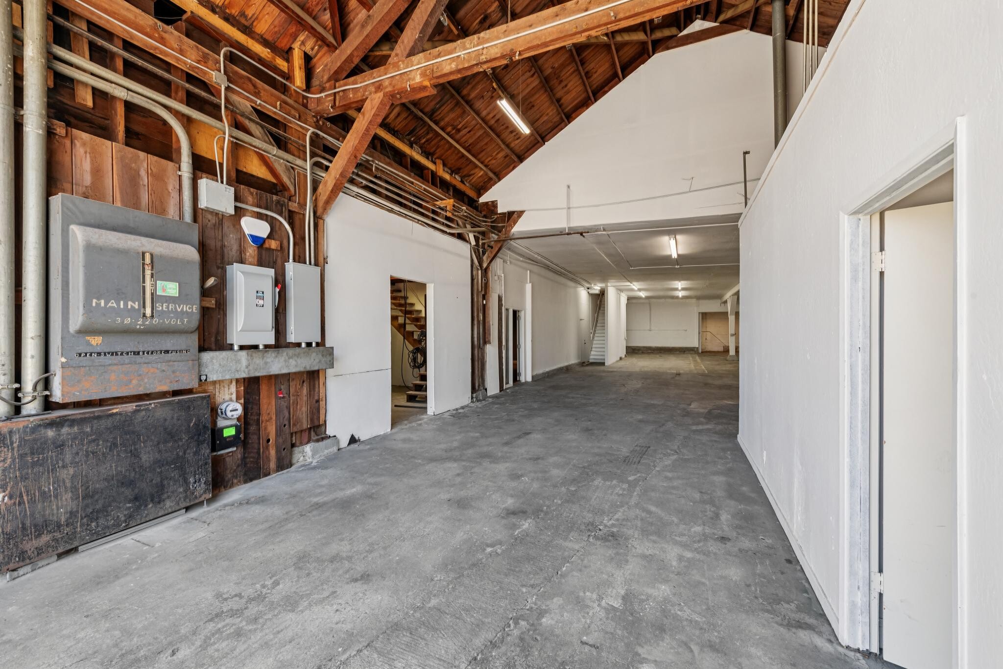 65 Elmira St, San Francisco, CA for sale Interior Photo- Image 1 of 2