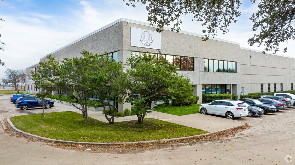 3200 Meacham Blvd, Fort Worth, TX for sale - Primary Photo - Image 1 of 1