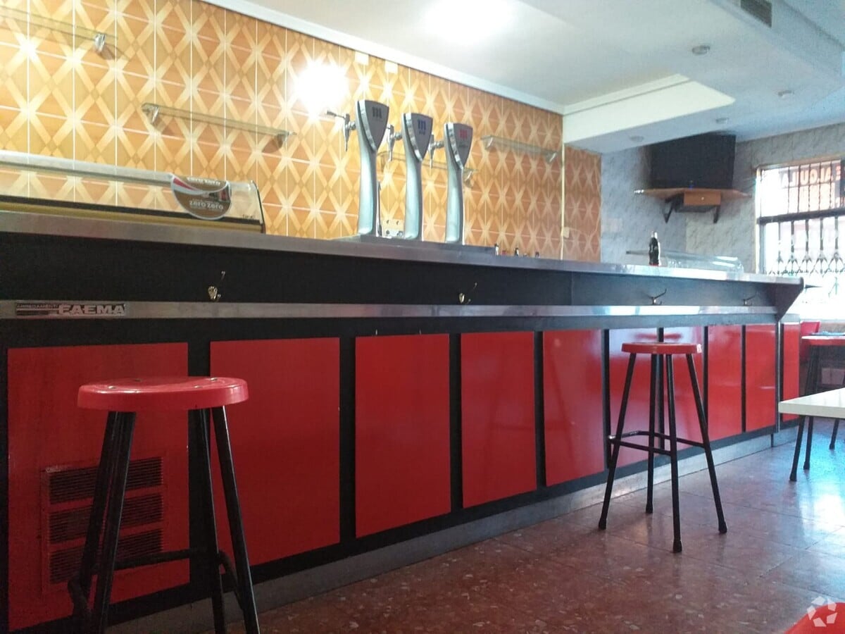 Plaza Coronación, 13, Pozuelo de Alarcón, MAD 28223 - - - Interior Photo - Image 1 of 10