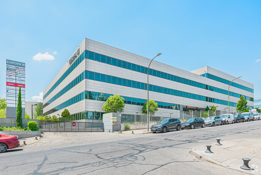 Calle San Rafael, 1, Alcobendas, Madrid for lease - Primary Photo - Image 1 of 13