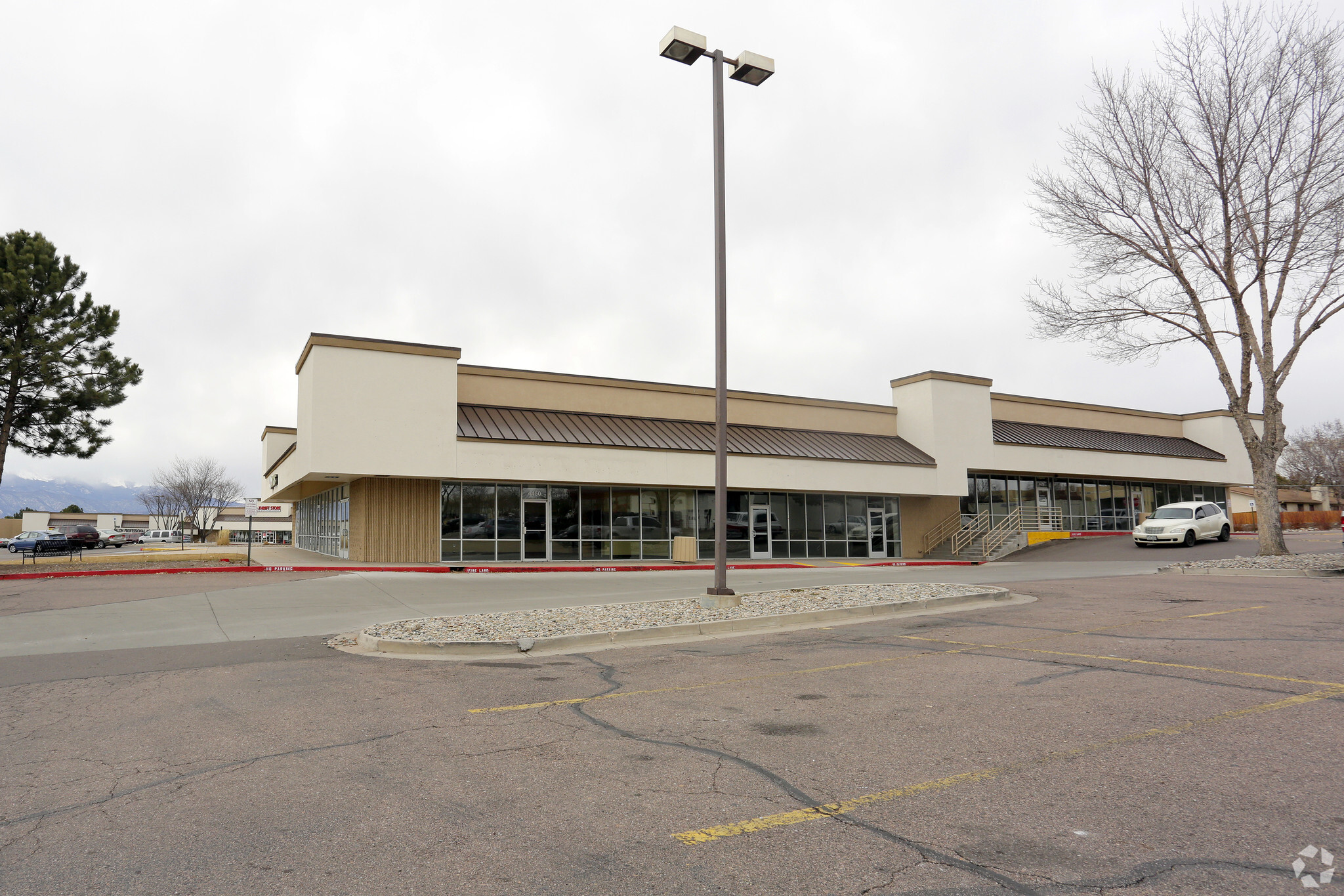 4310-4494 Austin Bluffs Pky, Colorado Springs, CO for lease Building Photo- Image 1 of 9