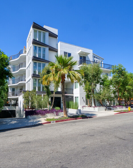 1283 Havenhurst Dr, West Hollywood, CA for sale - Building Photo - Image 1 of 33