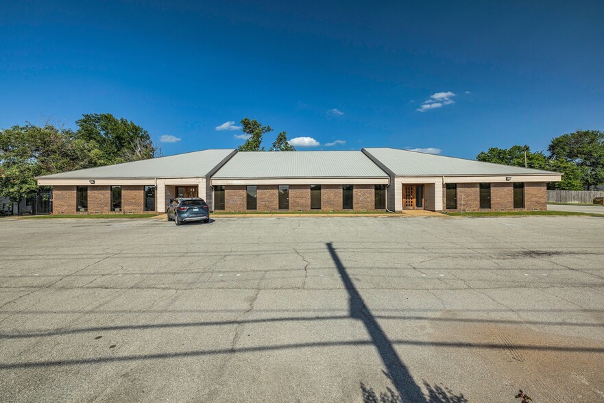 3311-3315 S Yale Ave, Tulsa, OK for sale - Building Photo - Image 2 of 25