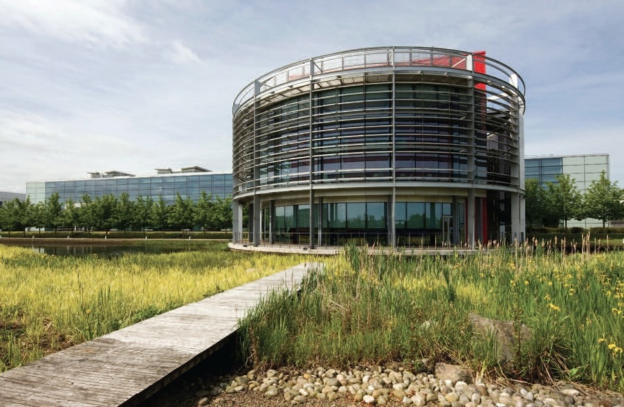 1 Lochside Vw, Edinburgh for sale - Primary Photo - Image 1 of 1