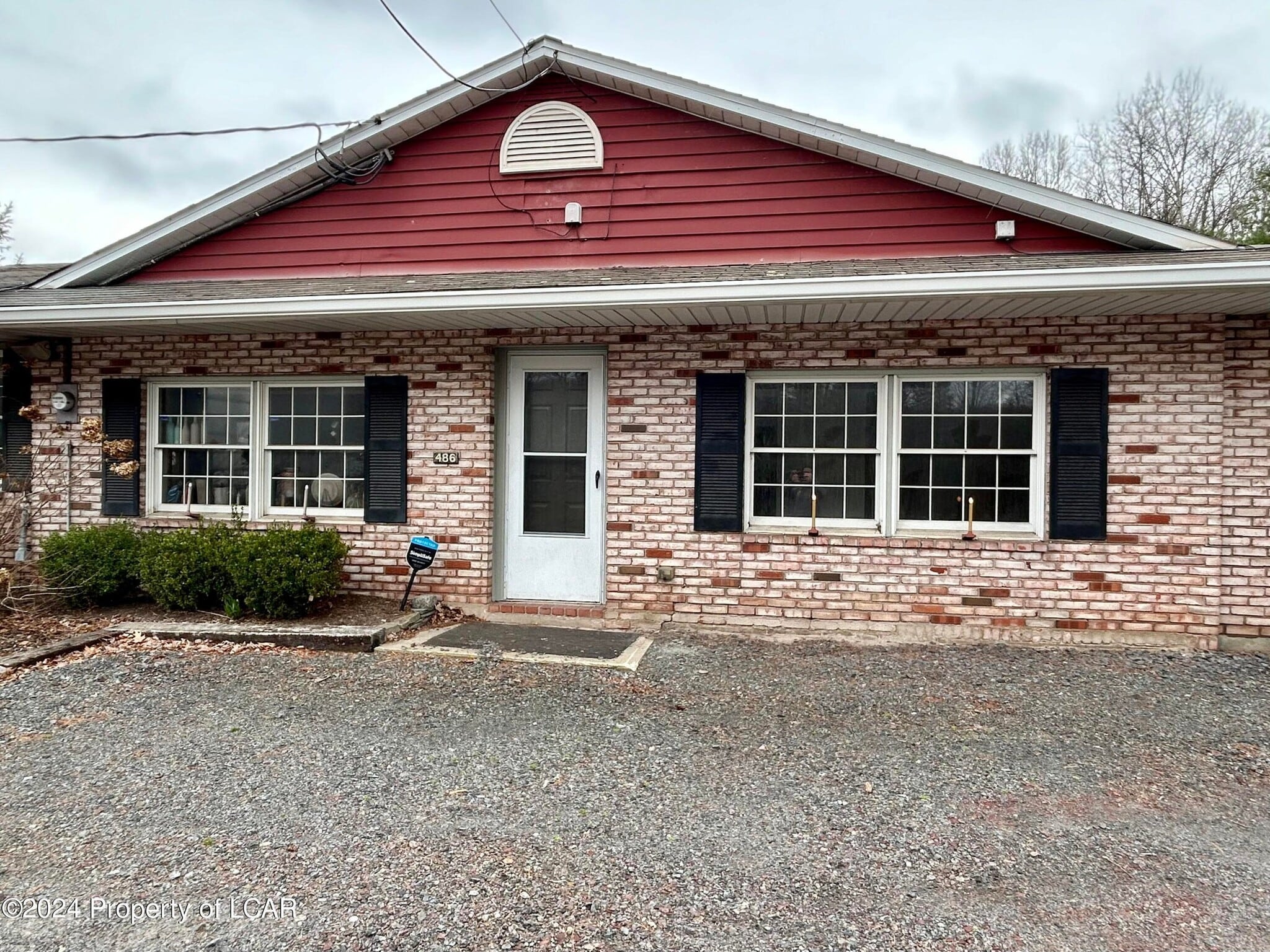 486 S Mountain Blvd, Mountain Top, PA for lease Building Photo- Image 1 of 7