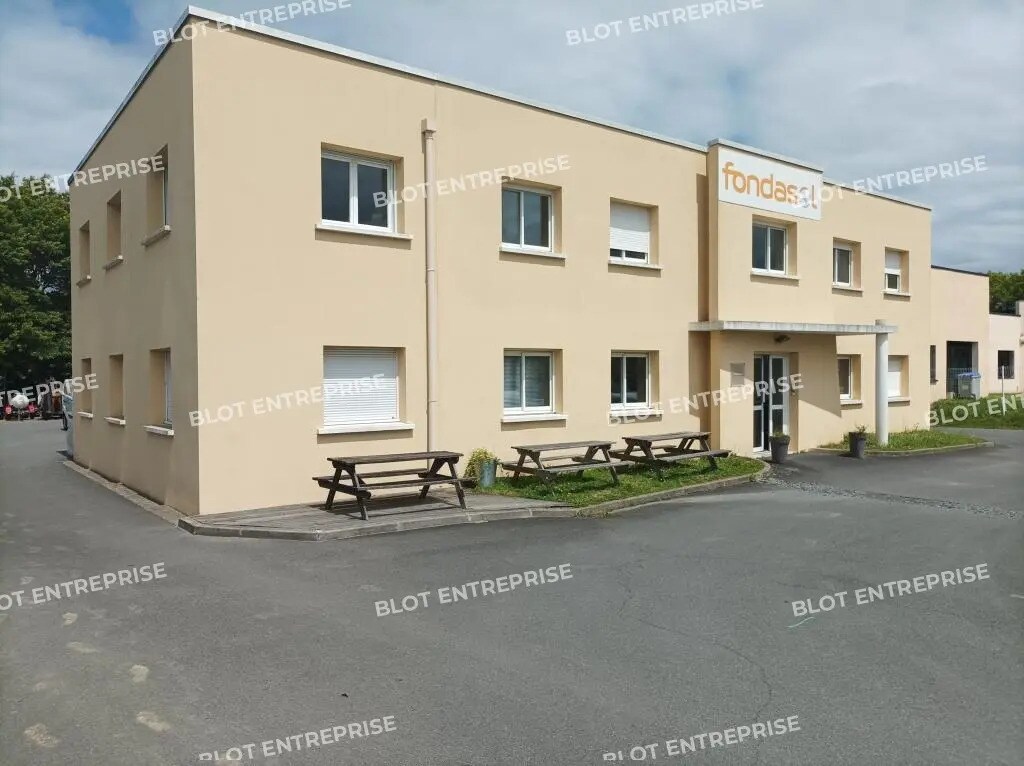 Flex in Orvault for lease Building Photo- Image 1 of 9