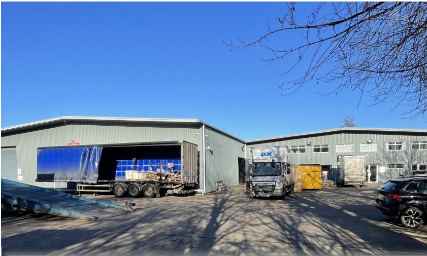 Borough Rd, Brackley for lease - Primary Photo - Image 1 of 1