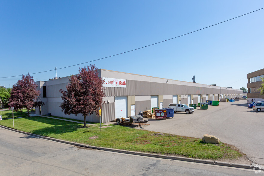 6025 12th St SE, Calgary, AB for lease - Building Photo - Image 3 of 5