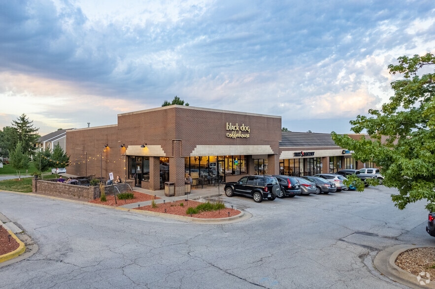 12815-12843 W 87th St, Lenexa, KS for lease - Building Photo - Image 1 of 5