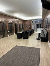 850 Euclid Ave, Cleveland, OH for lease Interior Photo- Image 1 of 5