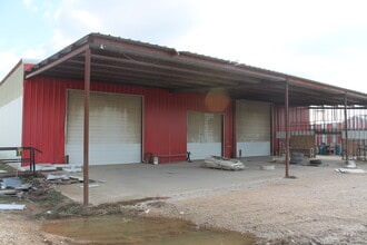 7800 N Hwy 6, Waco, TX for lease Interior Photo- Image 1 of 4