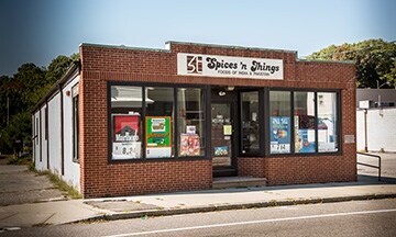 1112 Charles St, North Providence, RI for sale - Building Photo - Image 1 of 1