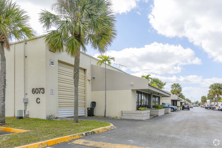 6073 NW 167th St, Miami Lakes, FL for sale - Building Photo - Image 3 of 4