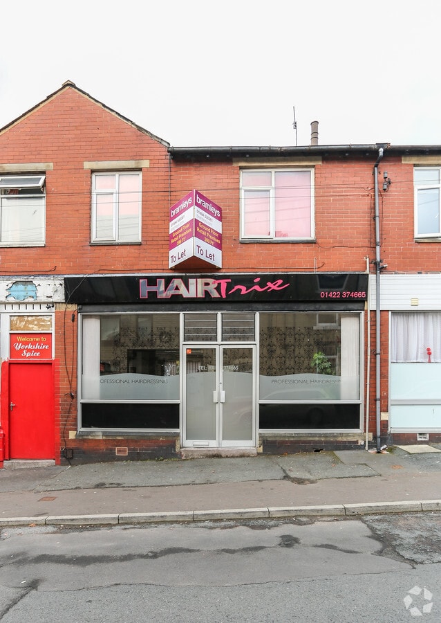 75 Catherine St, Elland, HX5 0JB