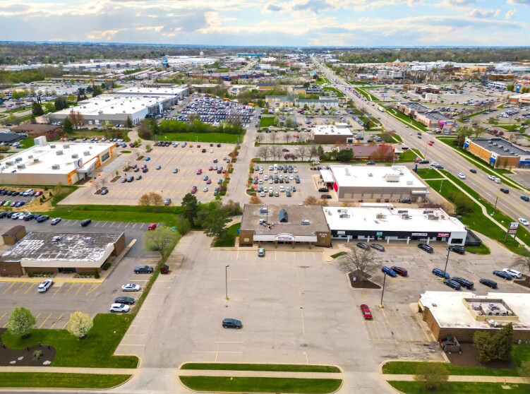 3744 28th St SE, Grand Rapids, MI for sale - Building Photo - Image 2 of 6