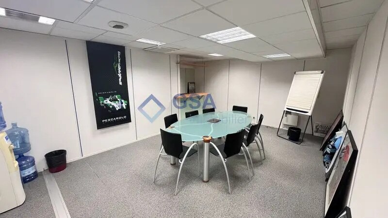 Office in Évry-Courcouronnes for lease - Interior Photo - Image 2 of 7