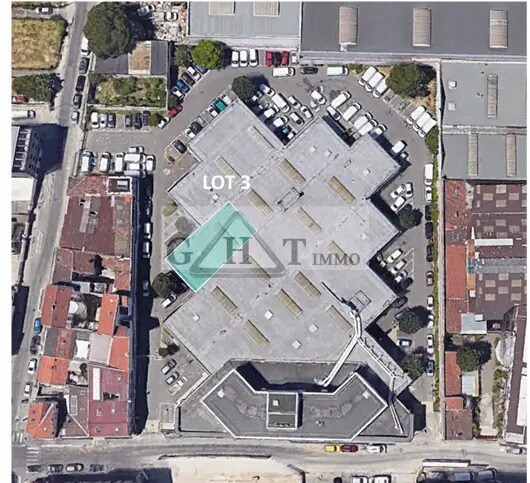 Office in Aubervilliers for lease - Aerial - Image 1 of 3