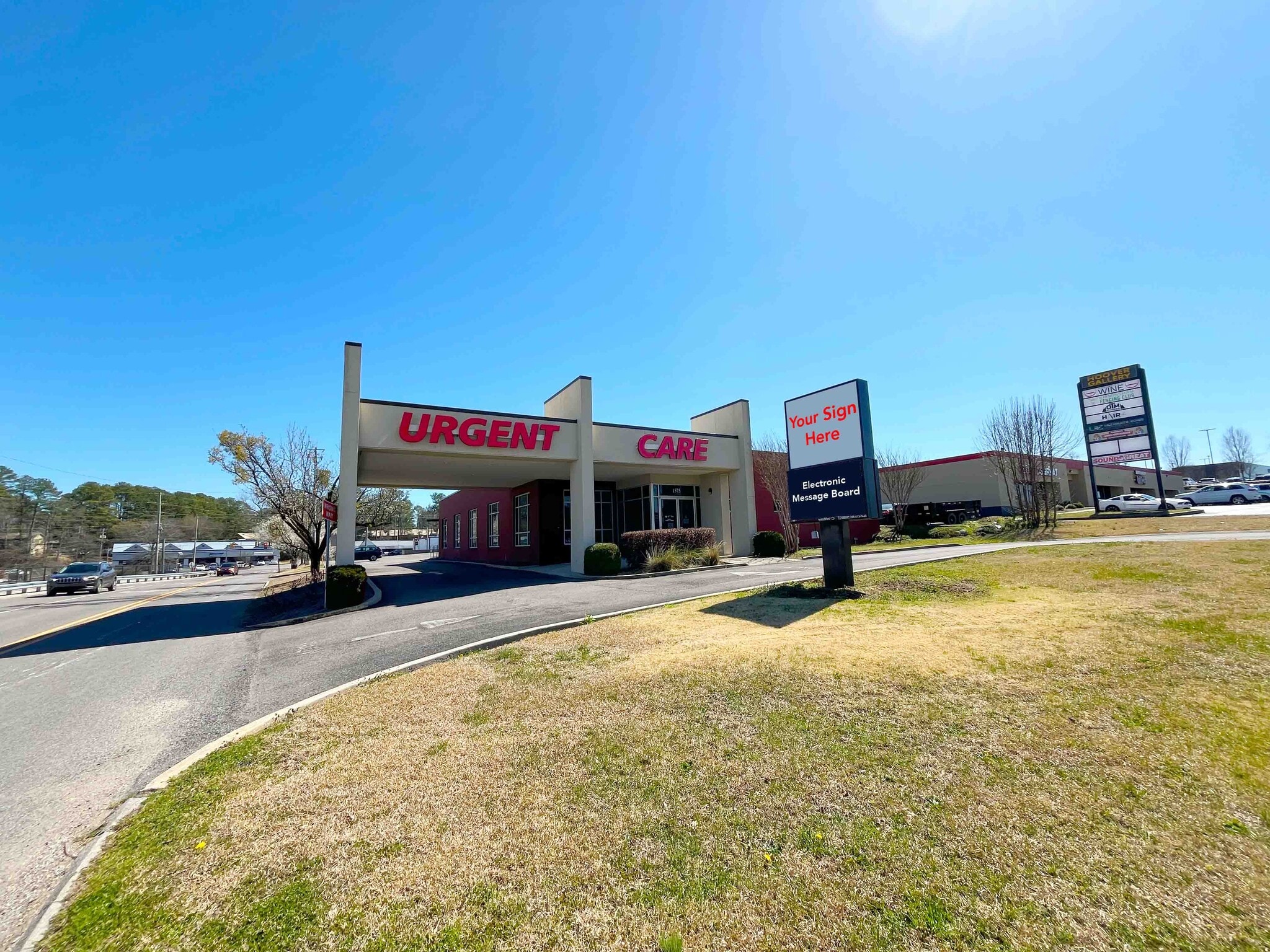 1575 Montgomery Hwy, Vestavia Hills, AL for lease Building Photo- Image 1 of 16