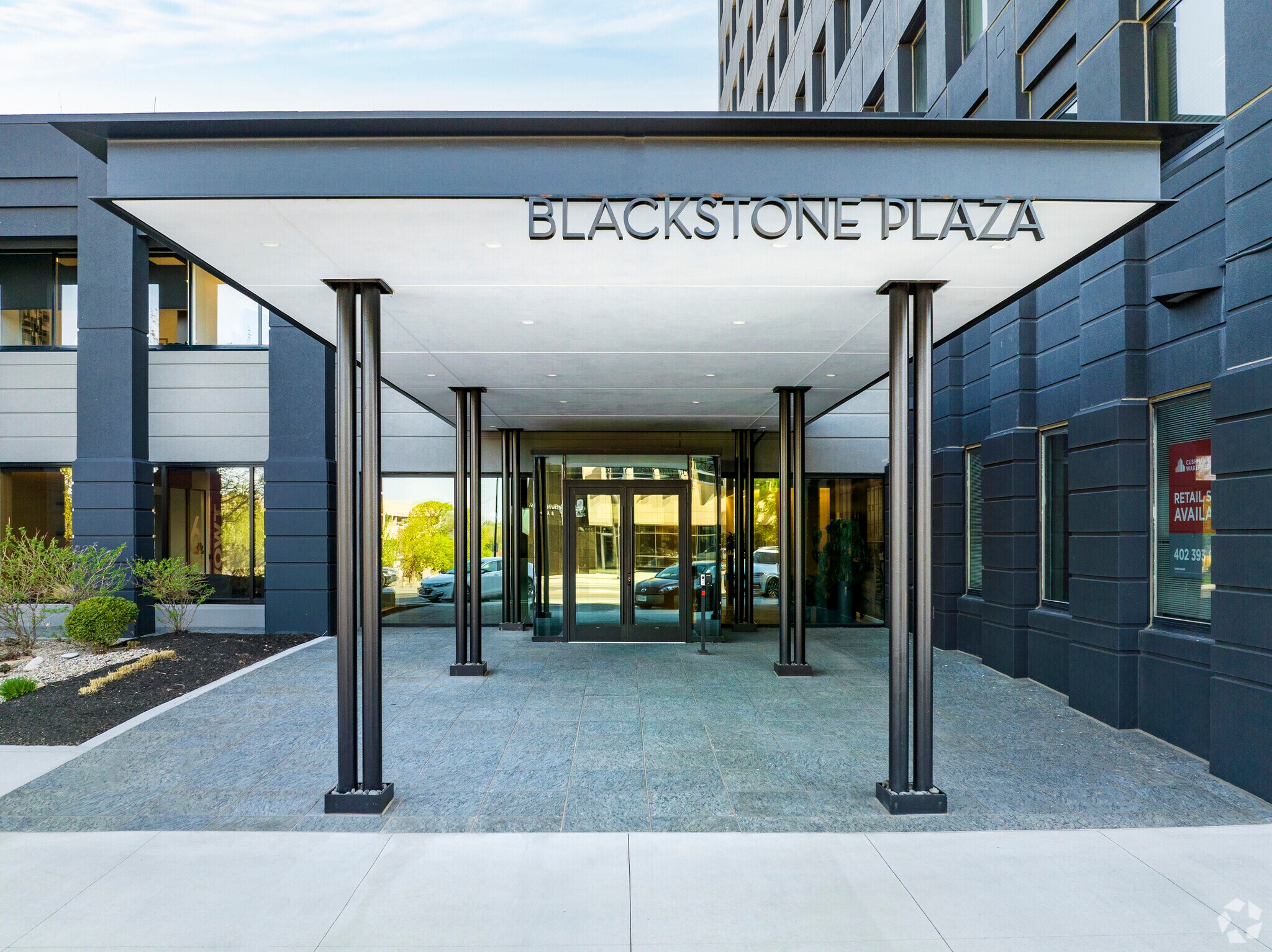 3555 Farnam St, Omaha, NE 68131 Blackstone Plaza