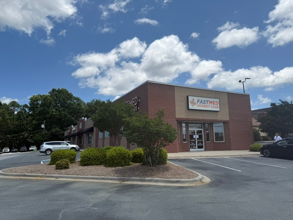 2242 W Roosevelt Blvd, Monroe, NC for lease Interior Photo- Image 1 of 1