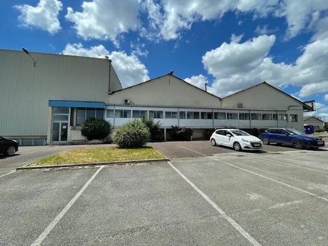 Flex in Champforgeuil for sale Building Photo- Image 1 of 10