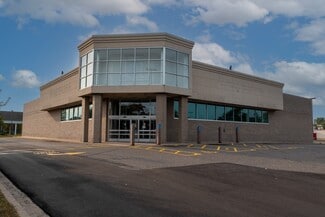 More details for 6800 Bass Lake Rd, Crystal, MN - Retail for Sale