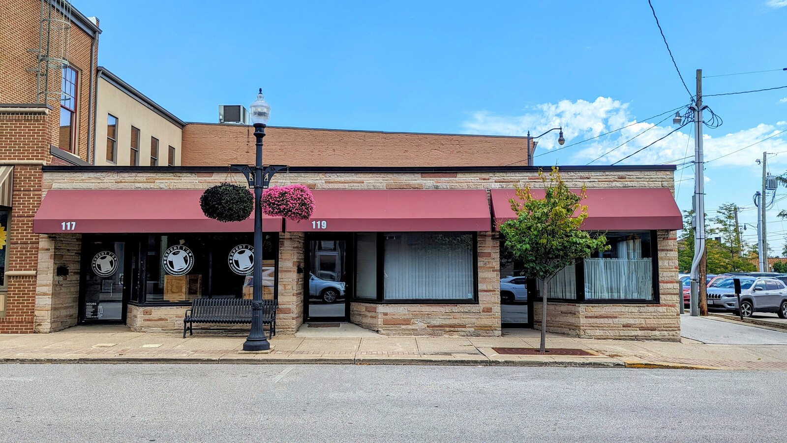 117-123 E Market St, Orrville, OH 44667 | LoopNet