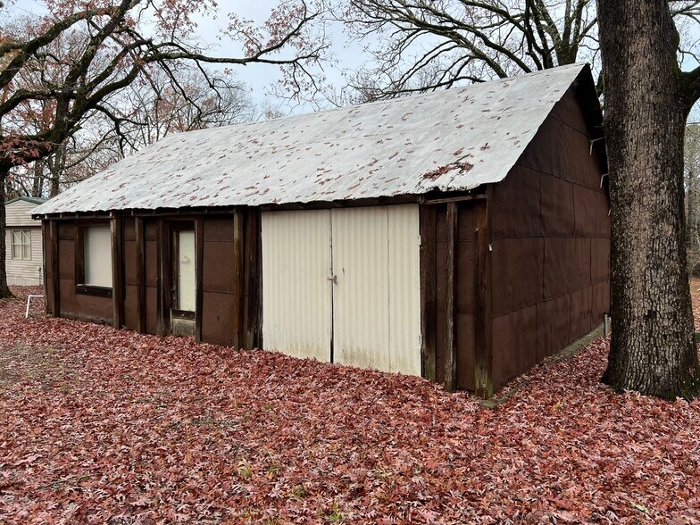 29 Morehead Dr, Bigelow, AR 72016