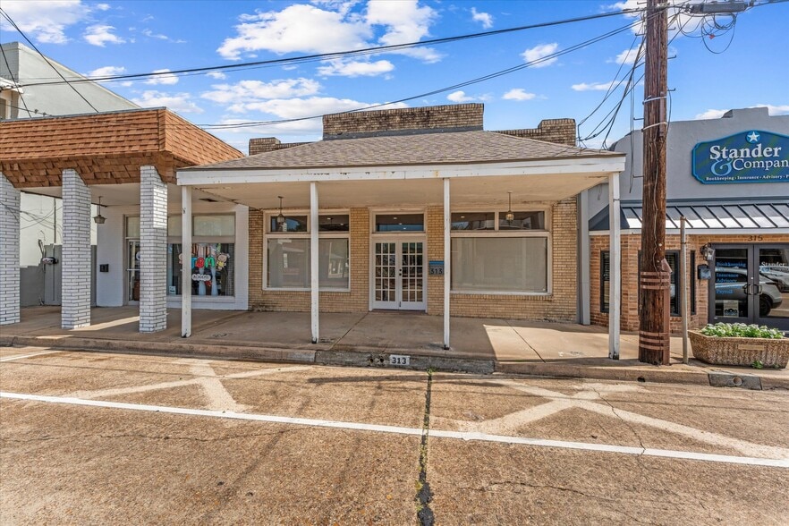 313 E Main St, Humble, TX for sale - Building Photo - Image 2 of 49