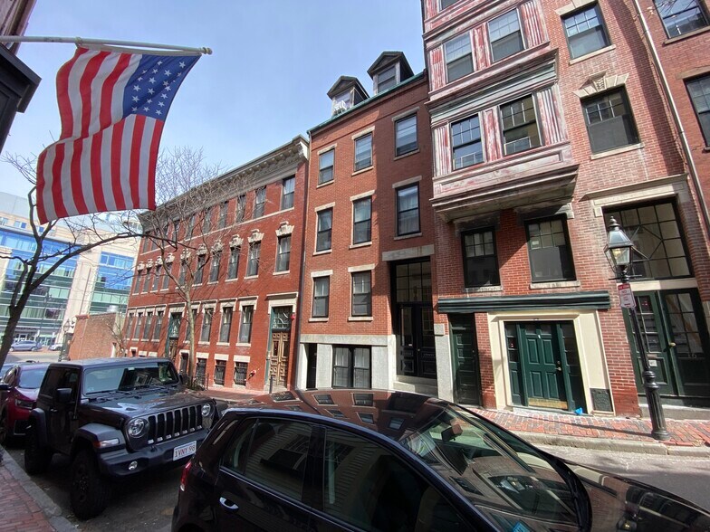 14 S Russell St, Boston, MA for sale - Building Photo - Image 1 of 1