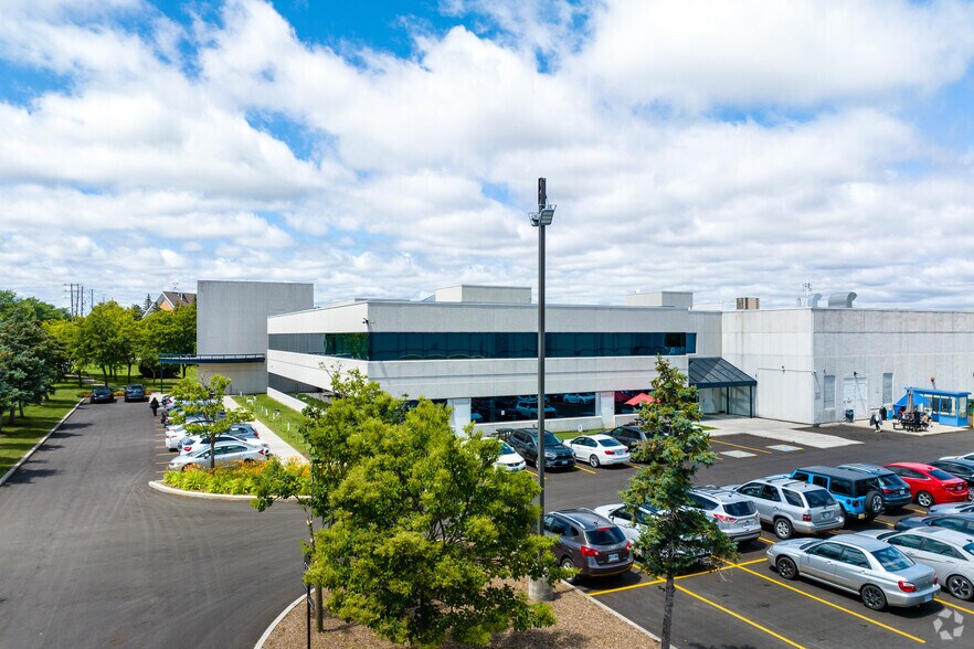 5900 Finch Ave E, Toronto, ON for sale - Primary Photo - Image 1 of 1