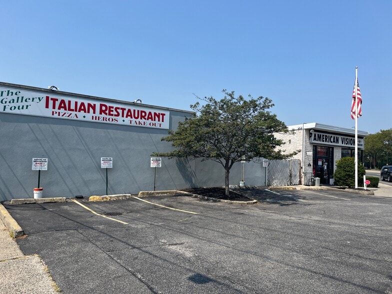 91 Broadway, Lynbrook, NY for sale - Building Photo - Image 2 of 6