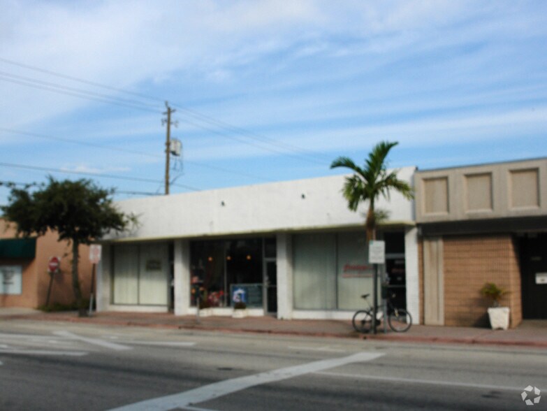 2029 Tyler St, Hollywood, FL for lease - Building Photo - Image 1 of 3