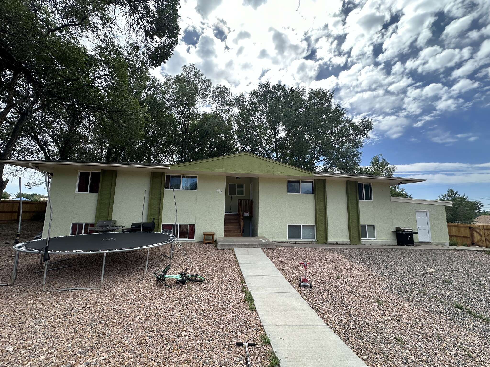 903 Boggs Pl, Colorado Springs, CO for sale Primary Photo- Image 1 of 1