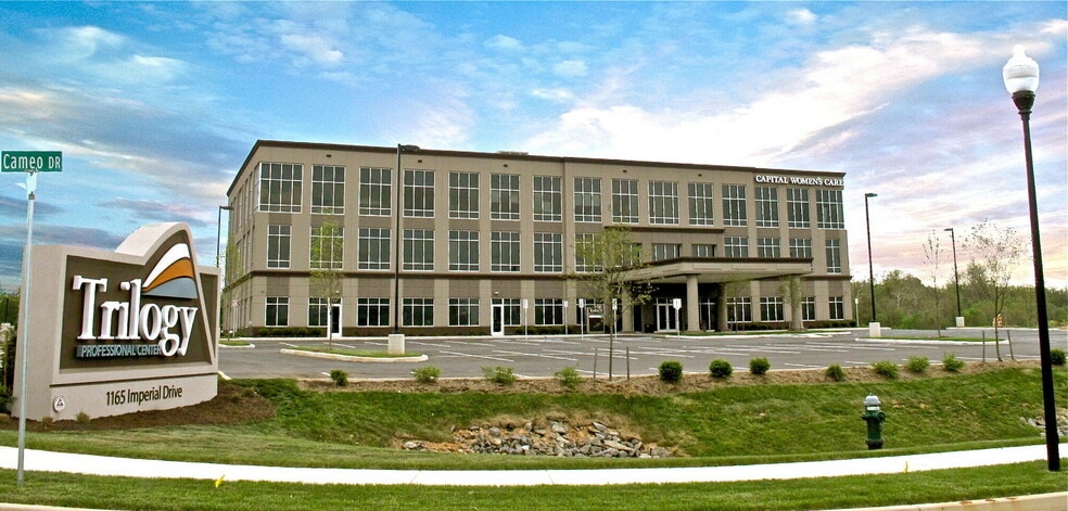 1165 Imperial Dr, Hagerstown, MD for lease - Building Photo - Image 1 of 1