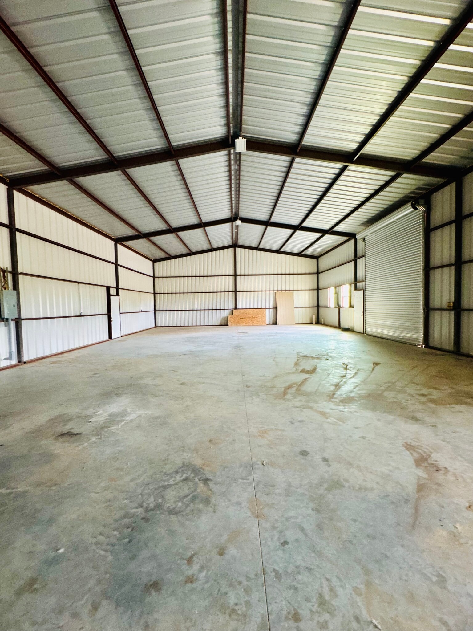 12500 US-183 Hwy, Luling, TX for lease Building Photo- Image 1 of 14