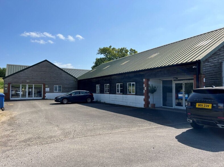 Henfield Rd, Hassocks, BN6 9JH