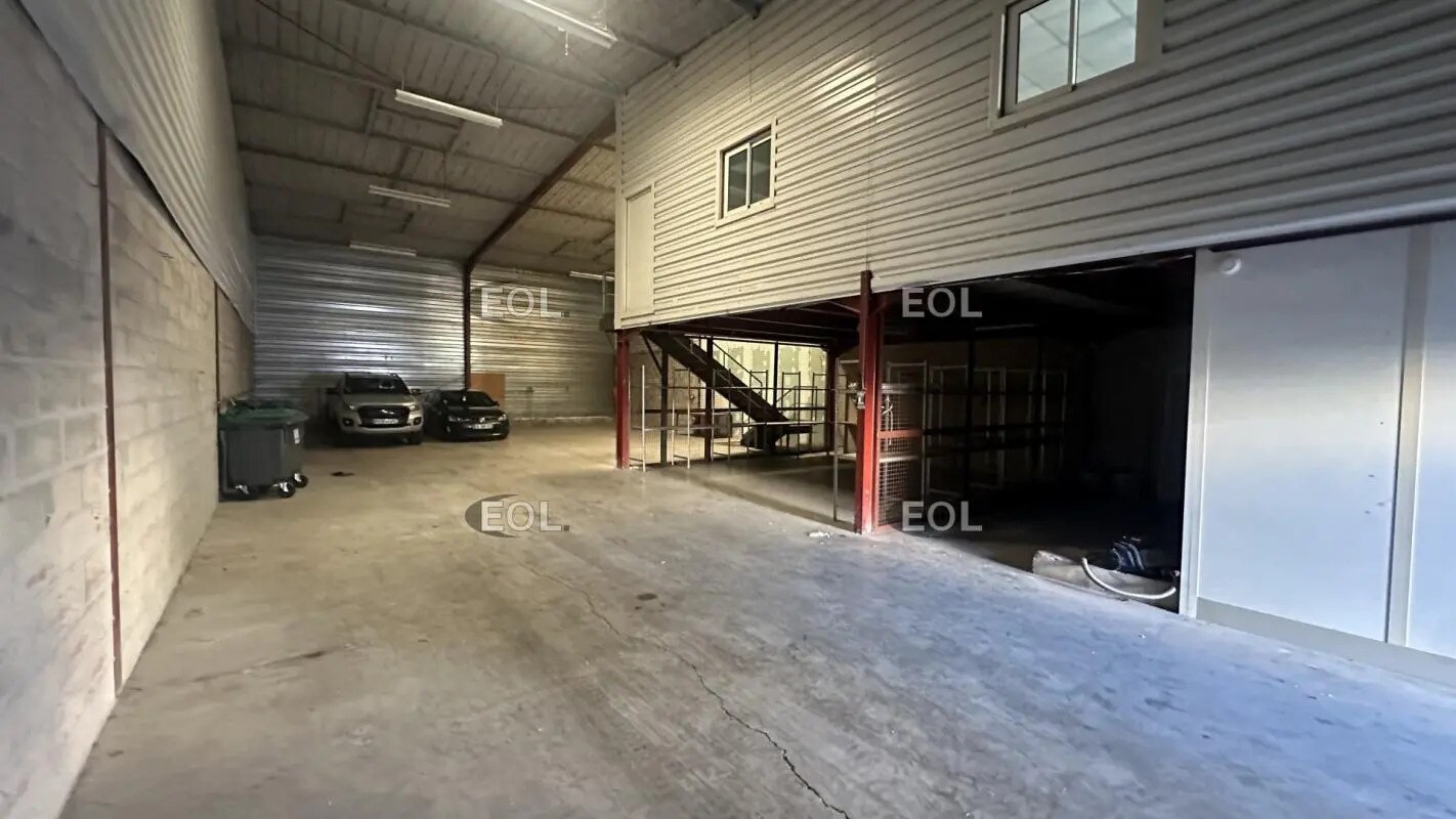 Flex in Brie-Comte-Robert for lease Interior Photo- Image 1 of 7