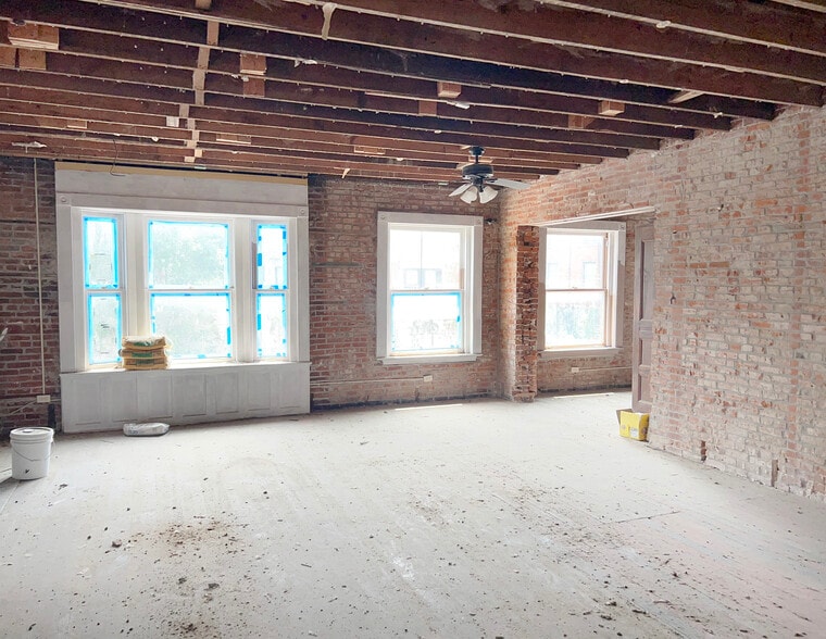4747 McPherson Ave, Saint Louis, MO for lease - Interior Photo - Image 3 of 10